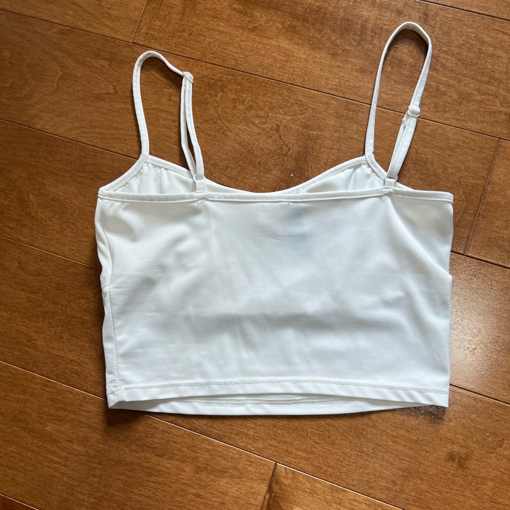 White Tank - Picture 2 of 2